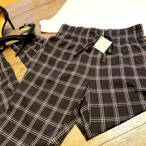 •NWT Revamped Black & White Jogger Style Pants